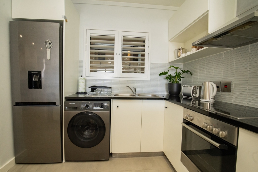 1 Bedroom Property for Sale in Foreshore Western Cape